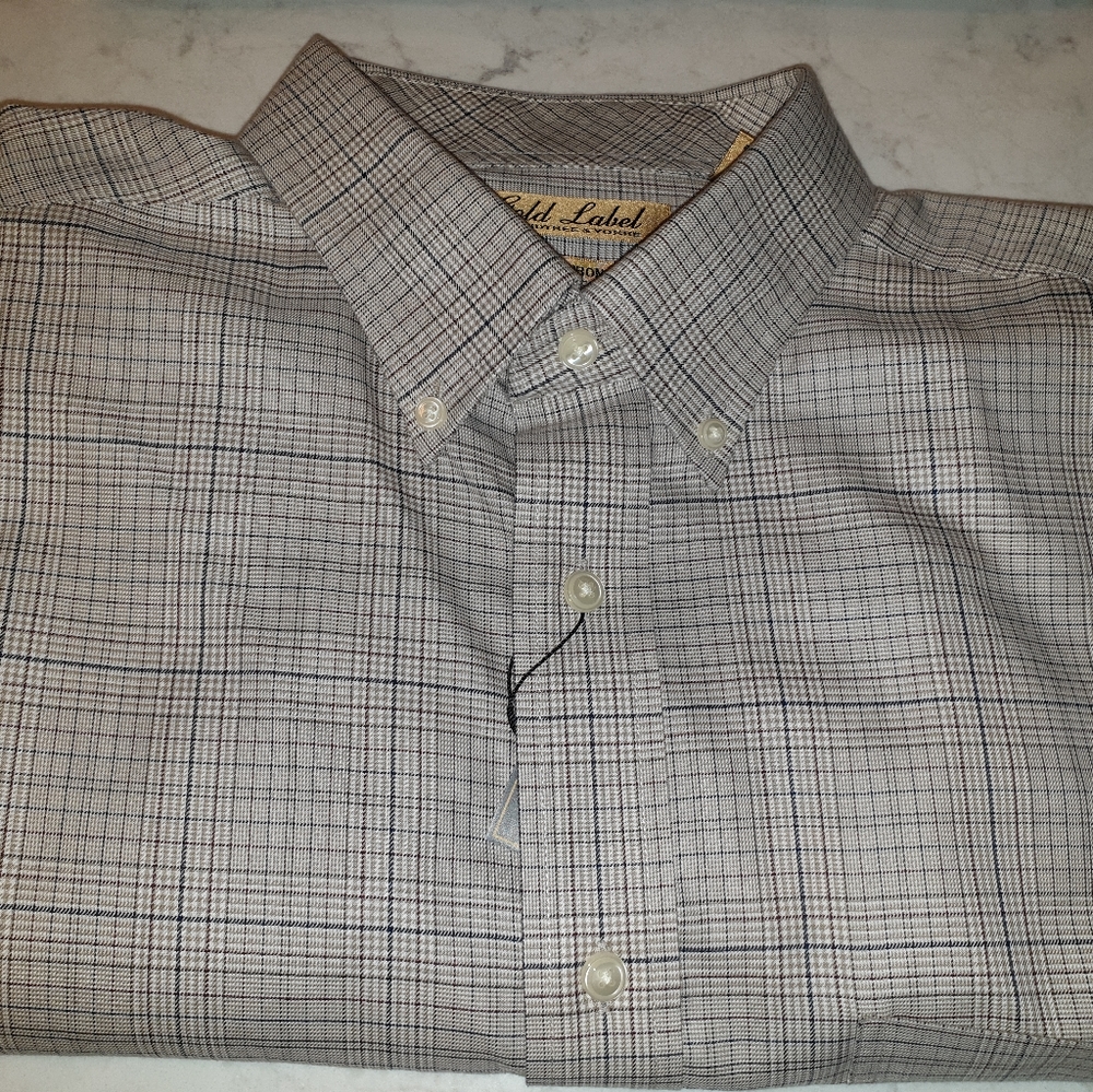 Roundtree and Yorke Gold Label Men's Large Longsleeve Shirts